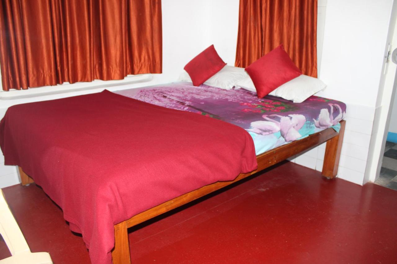 Balaji Guest House Пудучеррі Екстер'єр фото