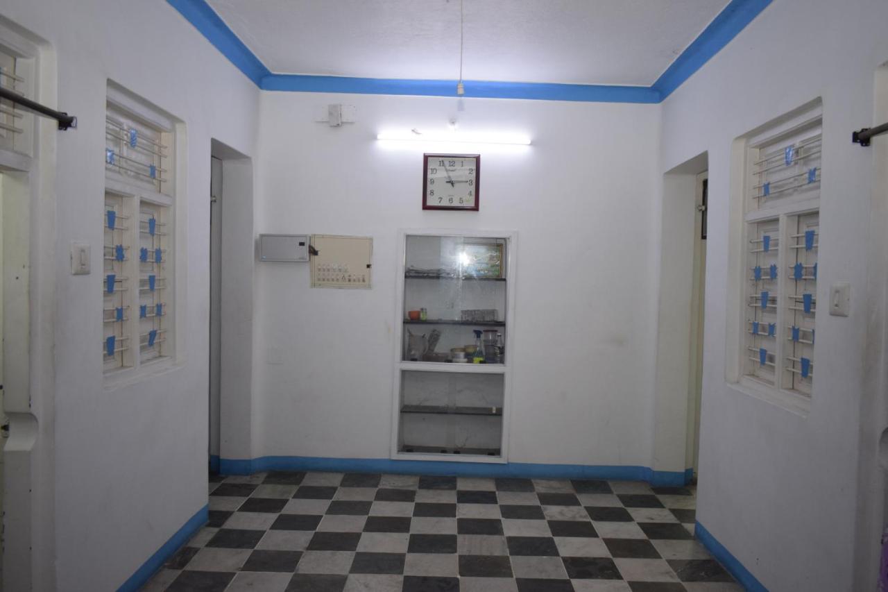 Balaji Guest House Пудучеррі Екстер'єр фото